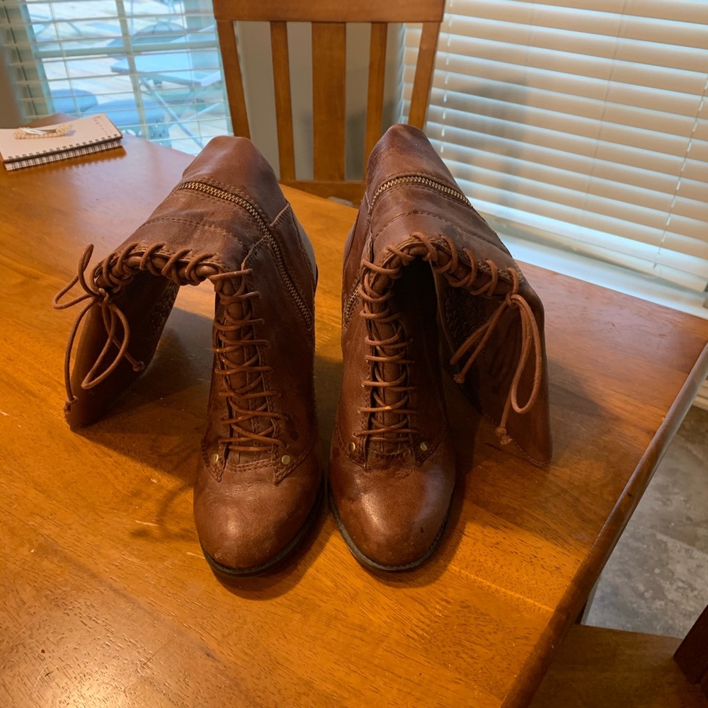 Faux Tie front boot